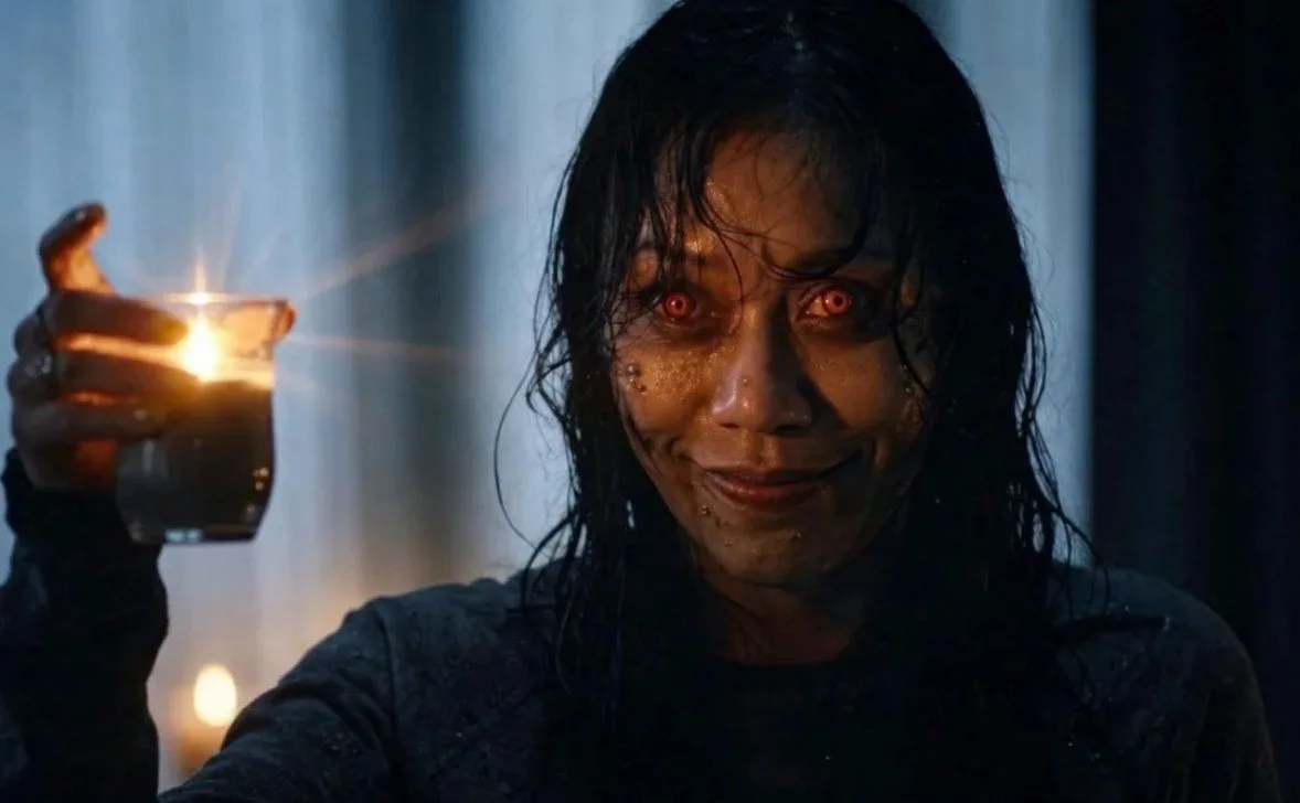 Trailer na Evil Dead: Zhor v pekle láka na návrat kultového hororu
