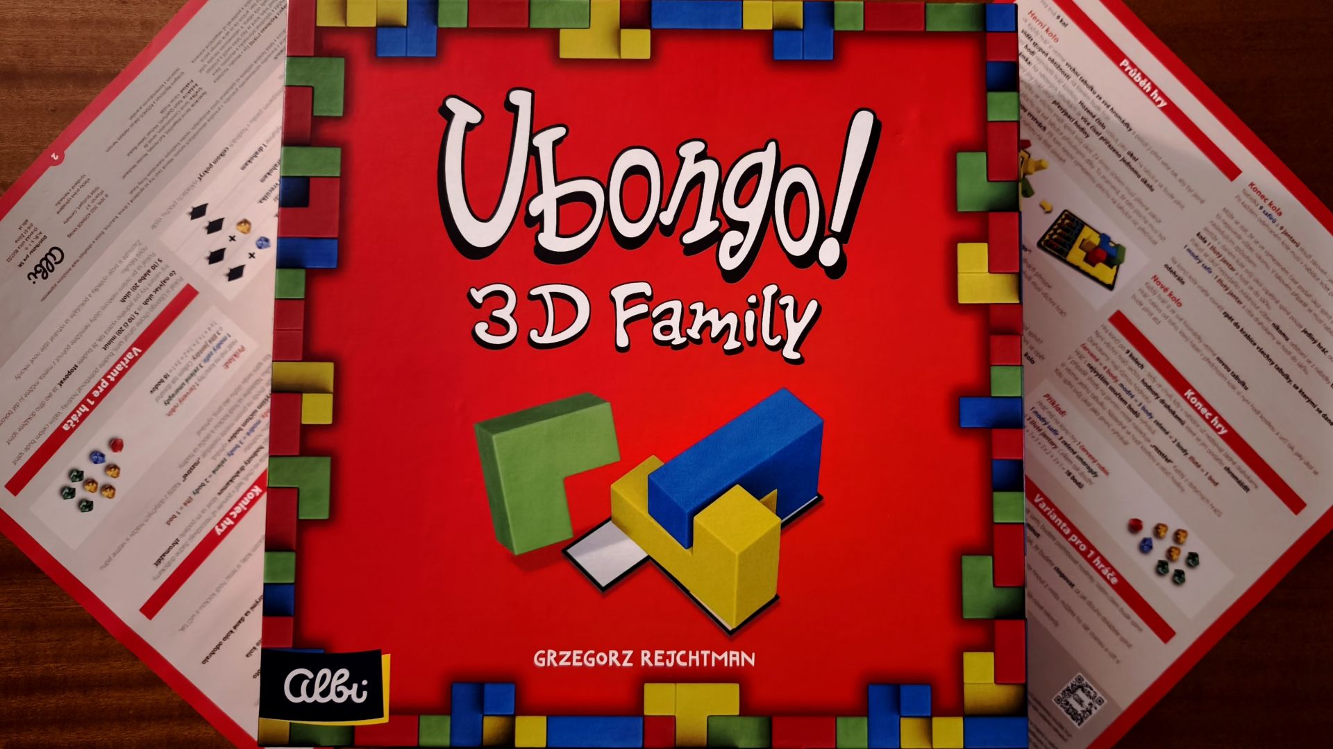 Ubongo 3D Family title